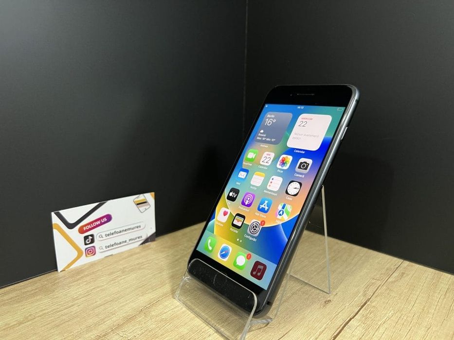 iPhone 8 Plus 64Gb Space Grey Second-Hand Bun 3 ani garanție, Telefoan