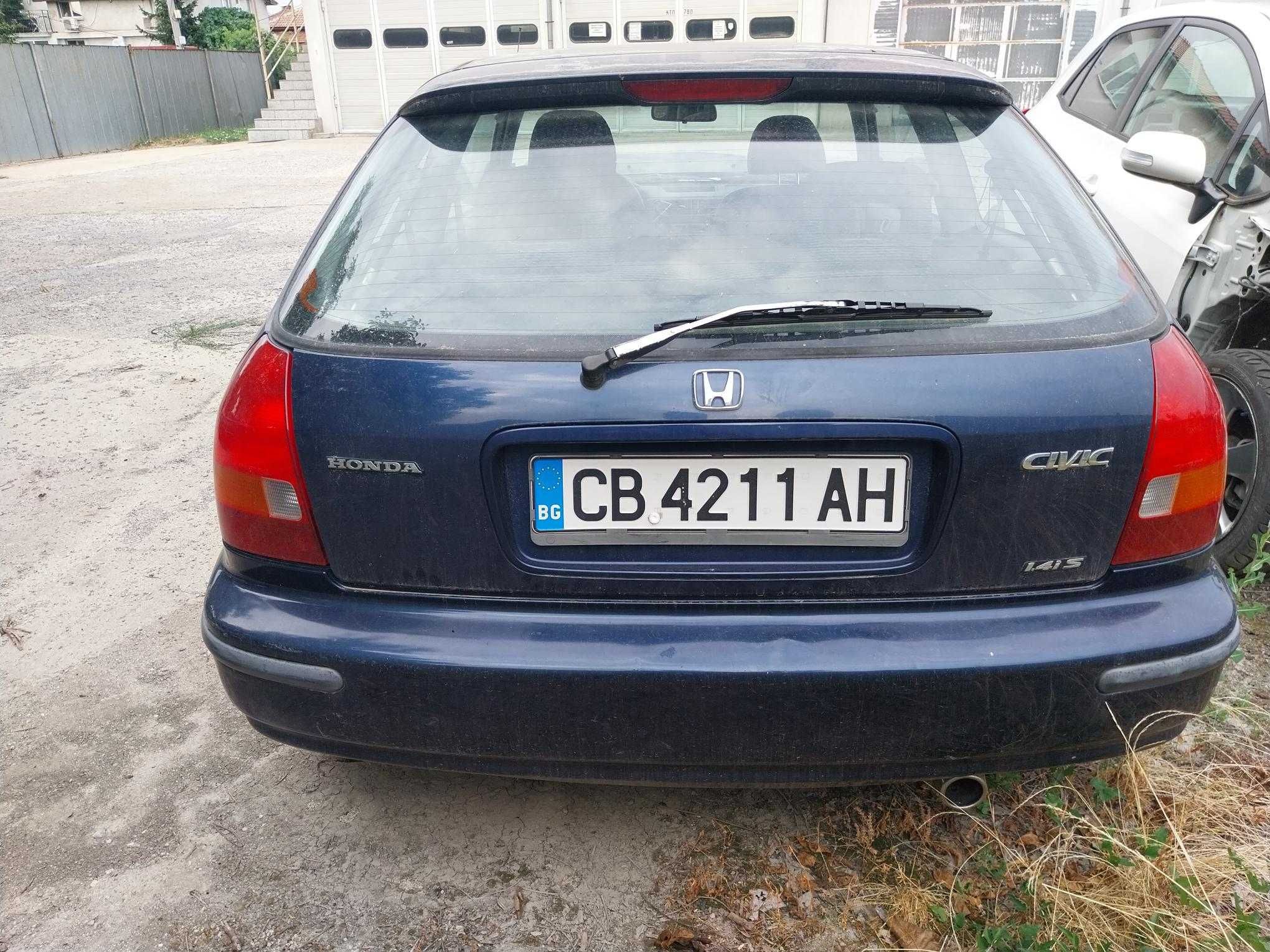 Honda Civic 1,4 бензин модел 98г.