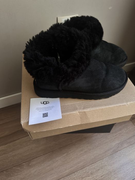 Дамски боти на UGG