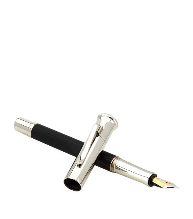 Stilou Graf von Faber-Castell Fountain pen Classic Platinum-ebony B