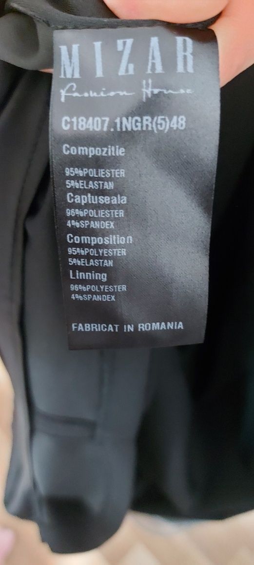 Rochie de seară neagră