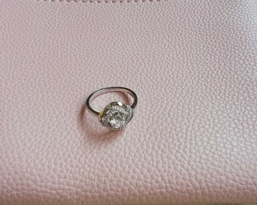 Нов сребърен пръстен със сертификат 57 размер