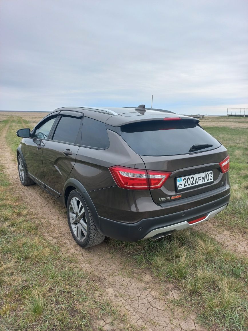 Lada Vesta SW CROSS