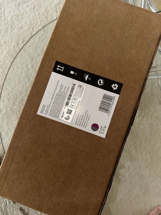 Uscător de păr Dyson Supersonic V1 – Nou / Sigilat