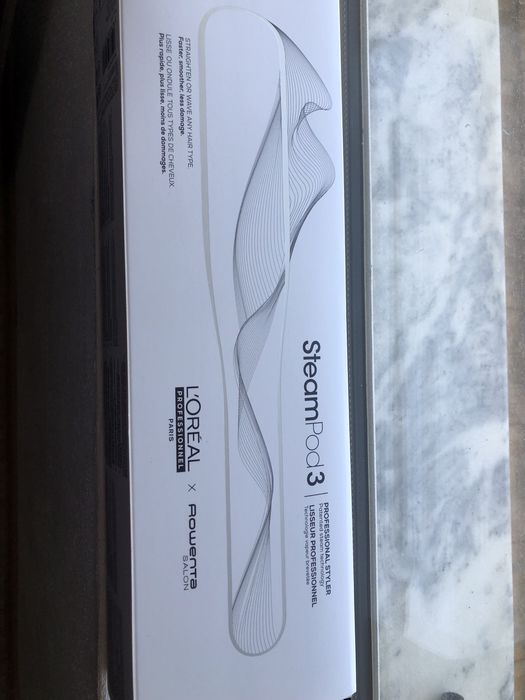 L’Oréal Professionnel 
Steampod 3Steampod 3
преса за коса на пара За к