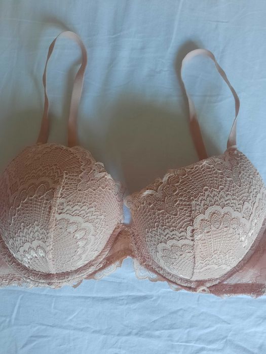Set 5 buc NOI sutien bustiera H&M 75B