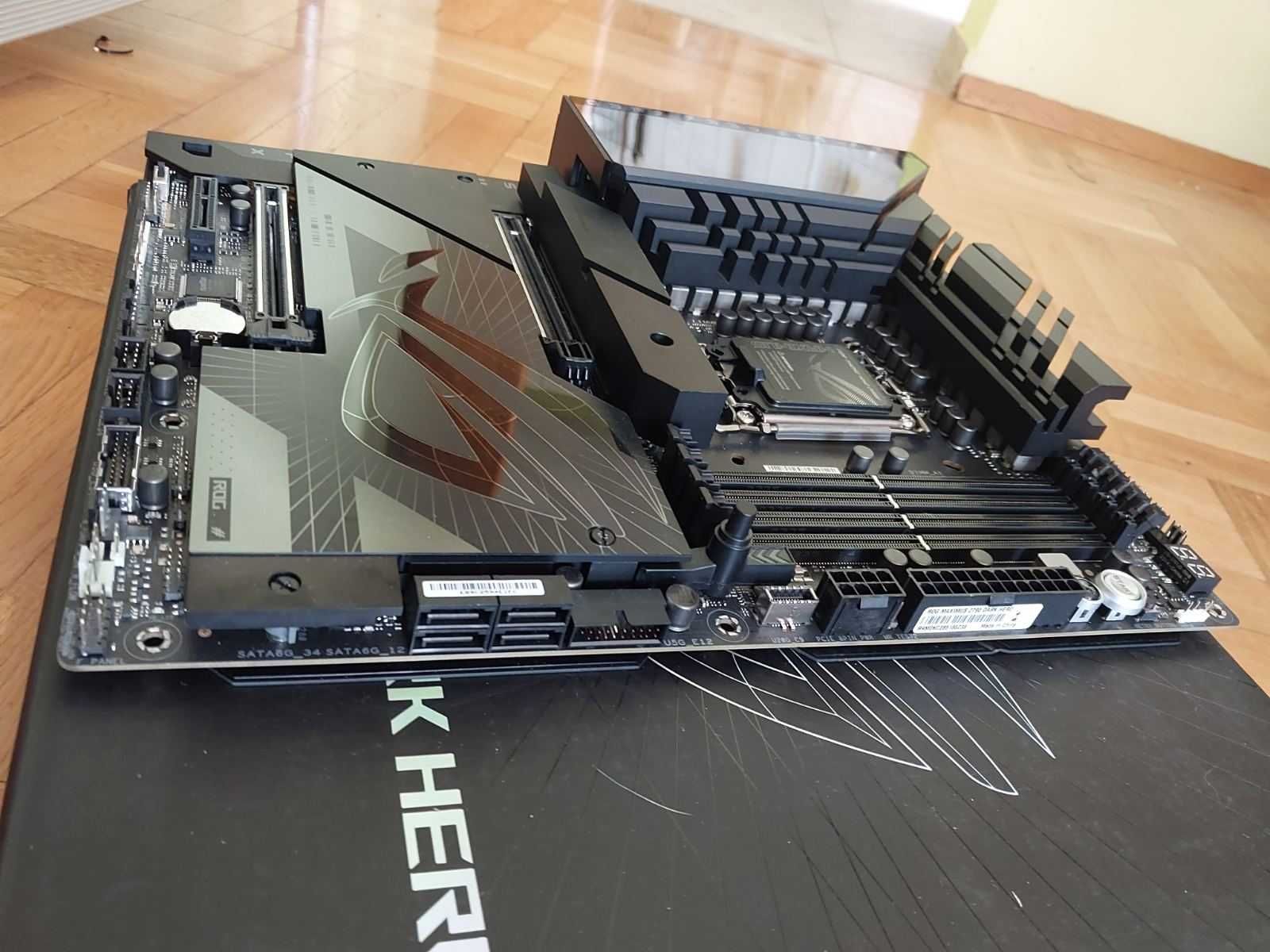 Asus ROG Maximus Z790 Dark Hero Wi-Fi, LGA 1700