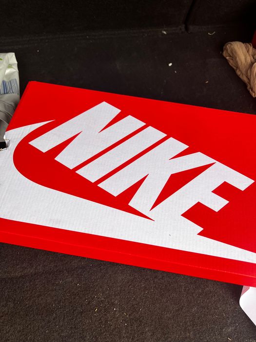 Маратонки Nike 43 номер