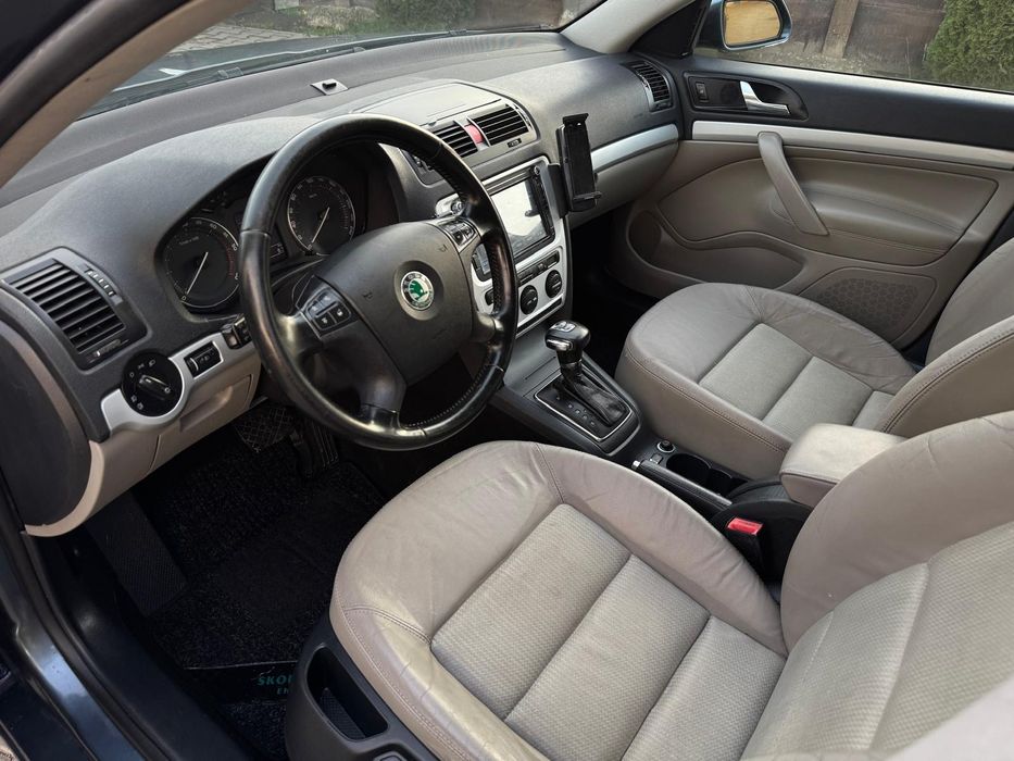 Skoda Octavia 1.9 105cp 2006 automat dsg