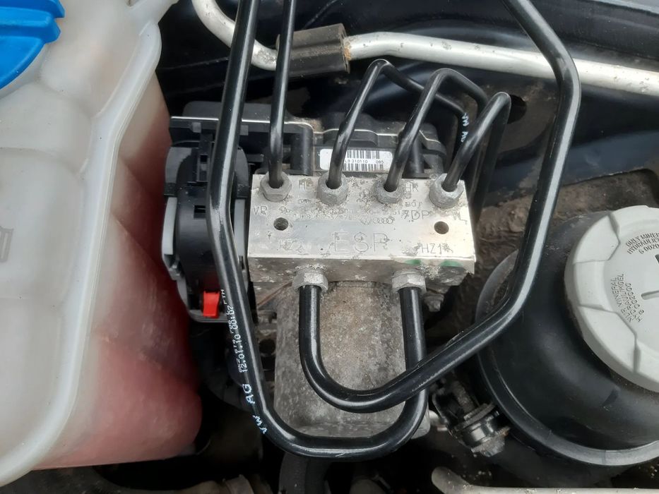 Pompa unitate ABS  AUDI A4 B8 / A5  cod 8K0614517DP