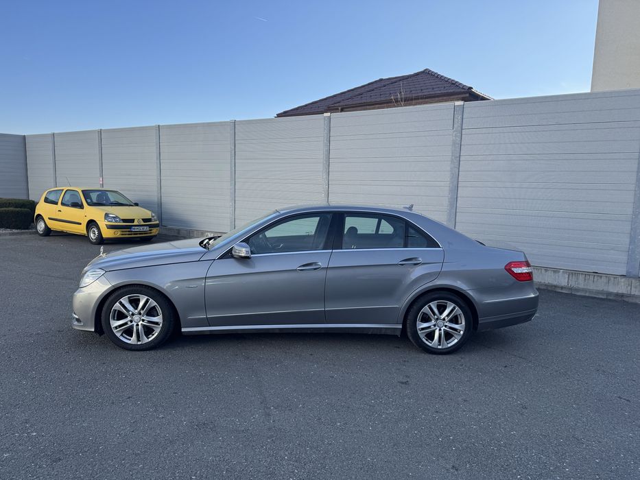 Dezmembrez Mercedes E220 W212 faruri bi nu xenon ,interior piele