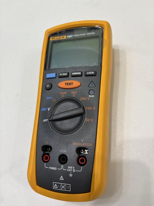 Мегаомметр Fluke 1507