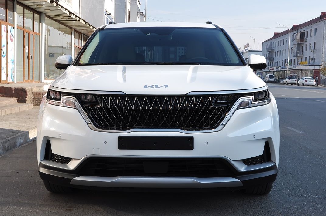 Кия карнавал 2023