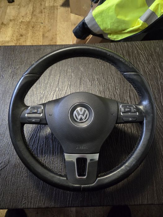 Кожен мулти волан Golf 6, Tiguan, Touran