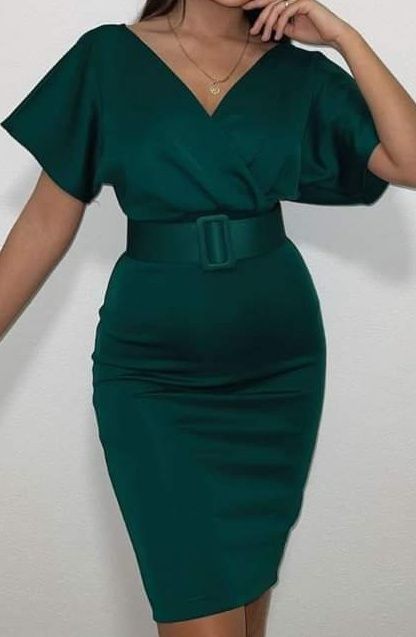 Vând rochie elegantă