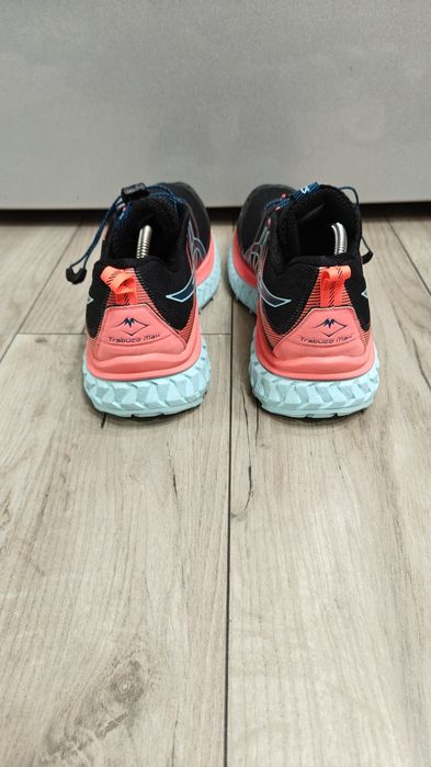 Asics trabuco Max Nr 44