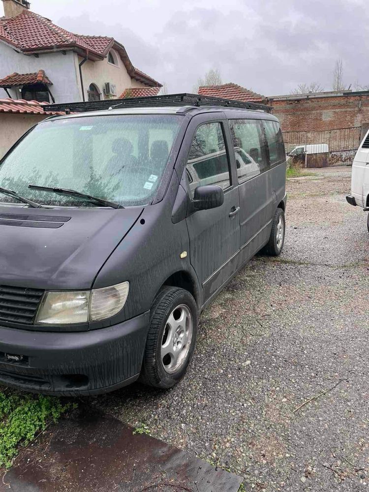Mercedes V230 vito