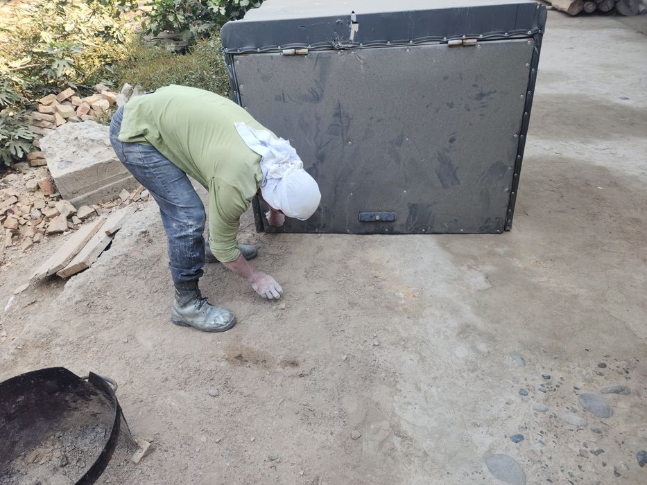 Labo tent sotiladi
