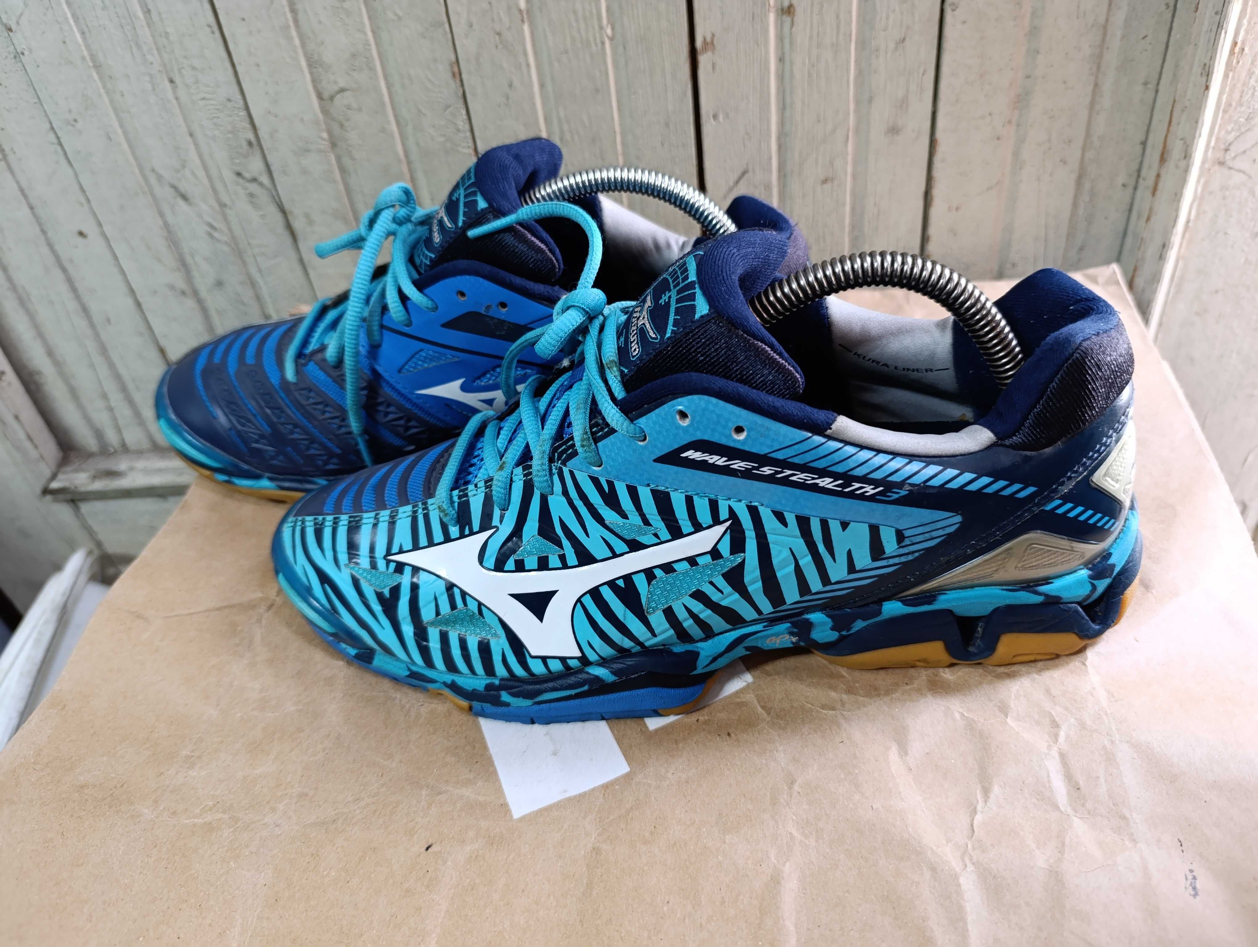 ''Mizuno Wave Stealth 3''оригинални маратонки 42.5 номер
