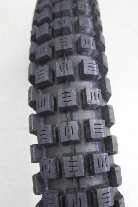 3.50-17 Vee Rubber