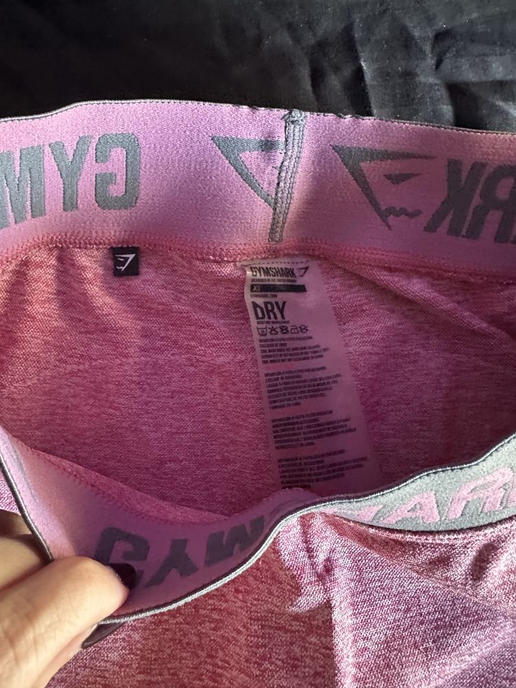 Gymshark set - bluza cu maneca lunga + colanti