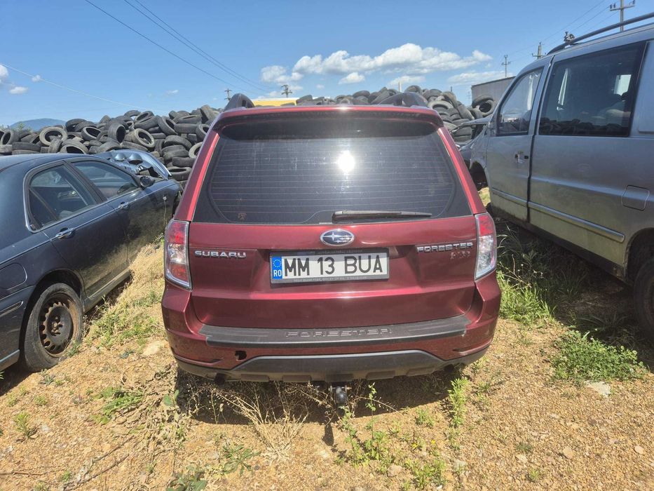 Dezmembrez Subaru Forester an 2010 motor 2.0 diesel