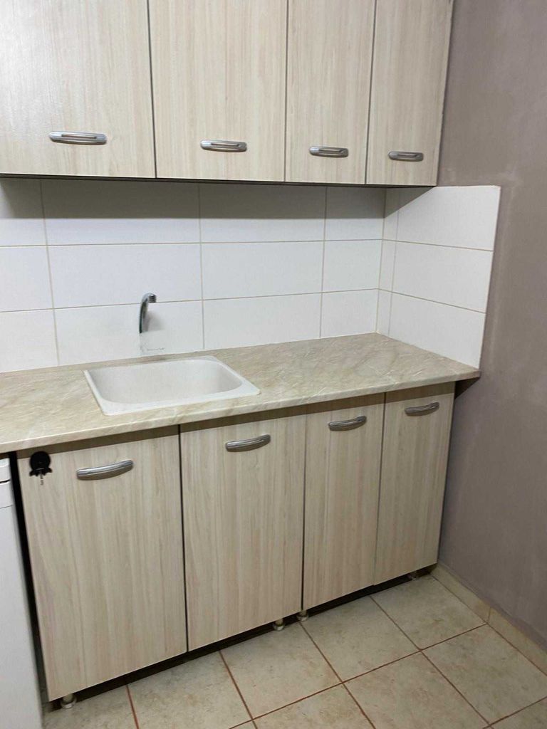 Дава се под наем Едностаен апартамент в Пловдив, Остромила - 32 кв.м за 250 € - Снимка #6