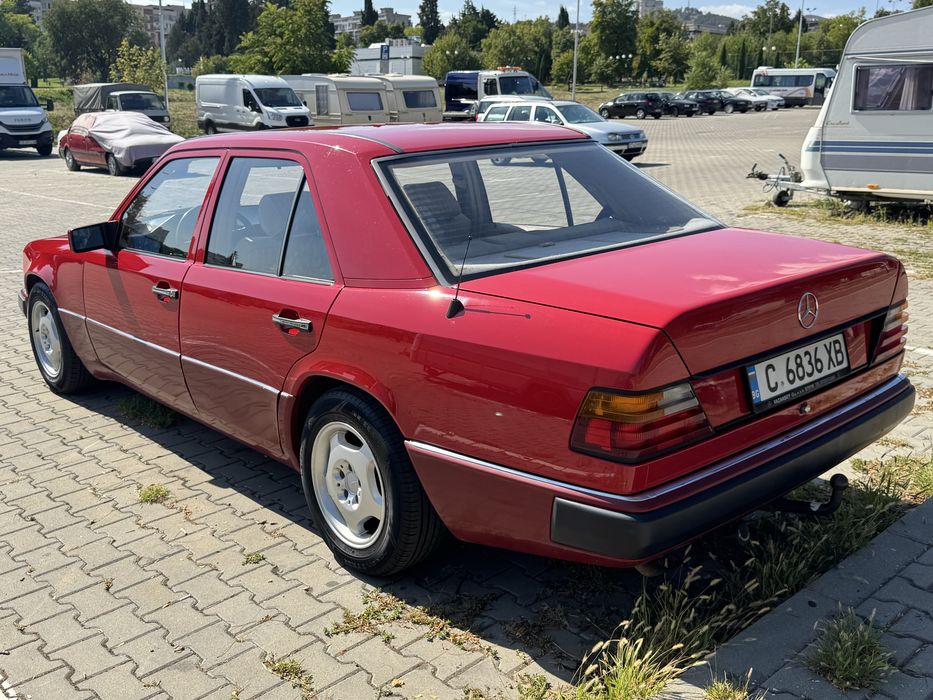 Продавам Мерцедес 124 Mercedes