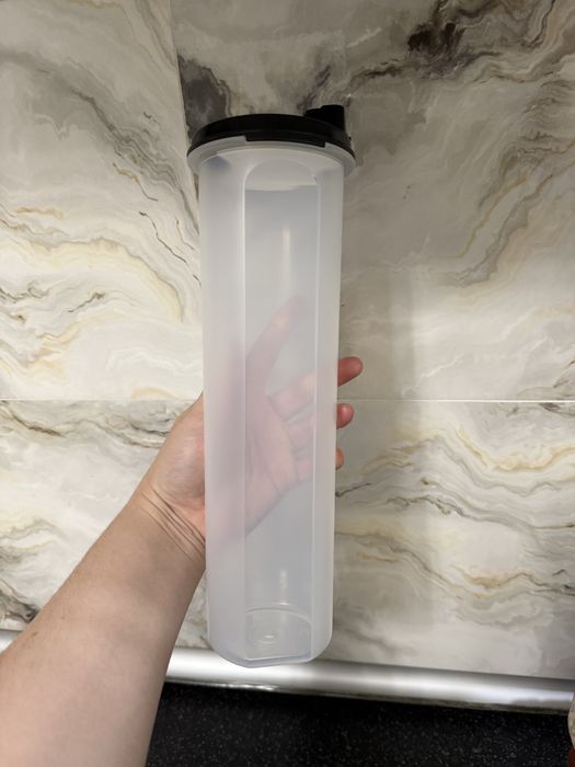 Таппер ыдыстары сатылады.