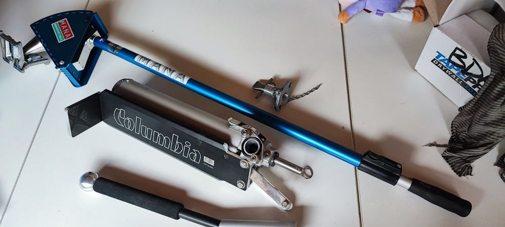 Кутия за шпакловка с ъглова глава Columbia