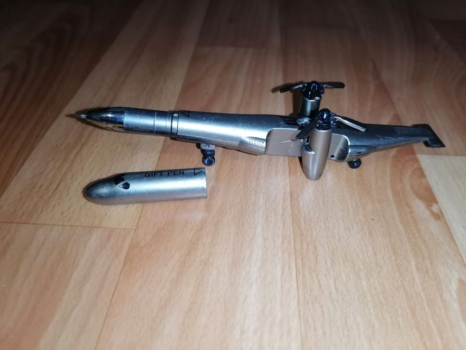 Химикалка играчка