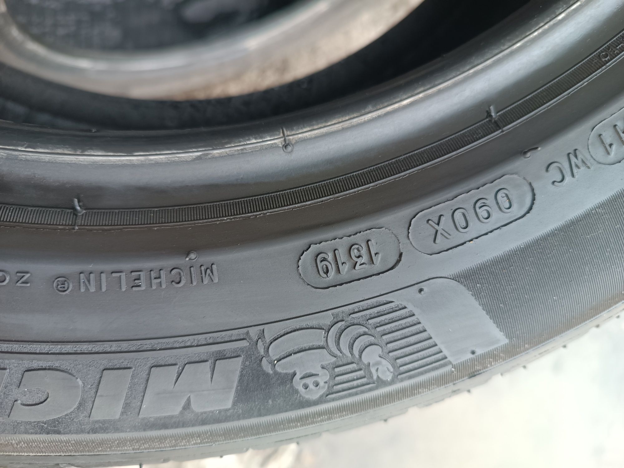 205/55/16 Michelin Дот 1319