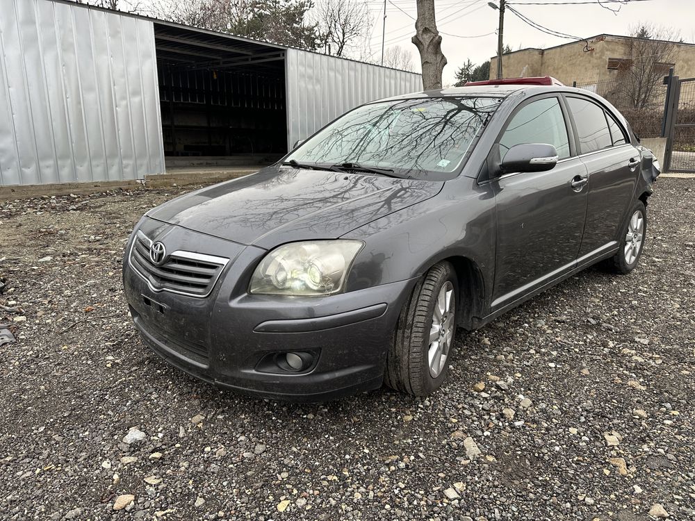 Toyota Avensis 2.2d4d 150кс на части!