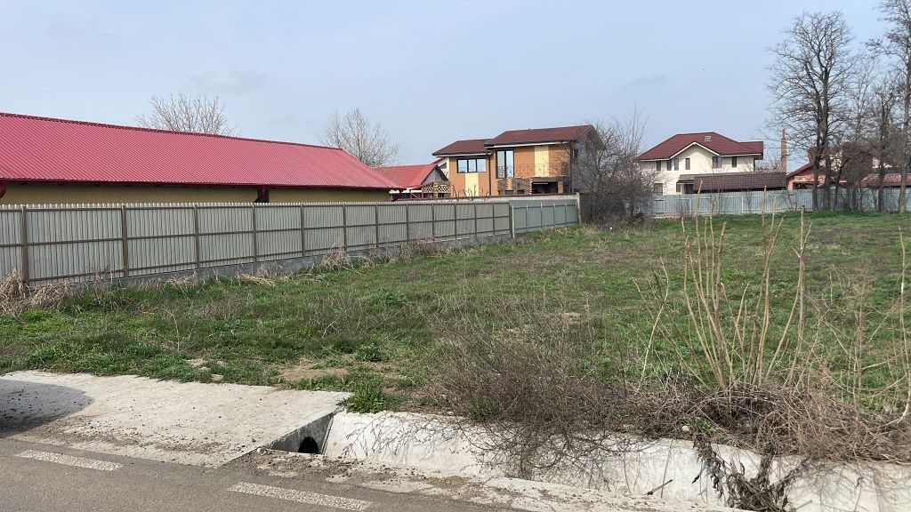Teren intravilan Vânători