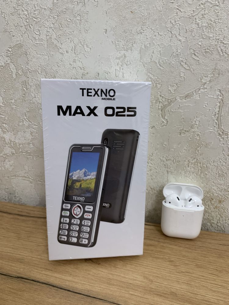 Texno max 025 Model Mini iphone gold rang ishlatishga zo’r qulay