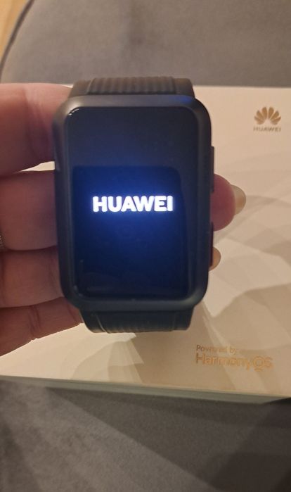 Huawei watch D  часовник