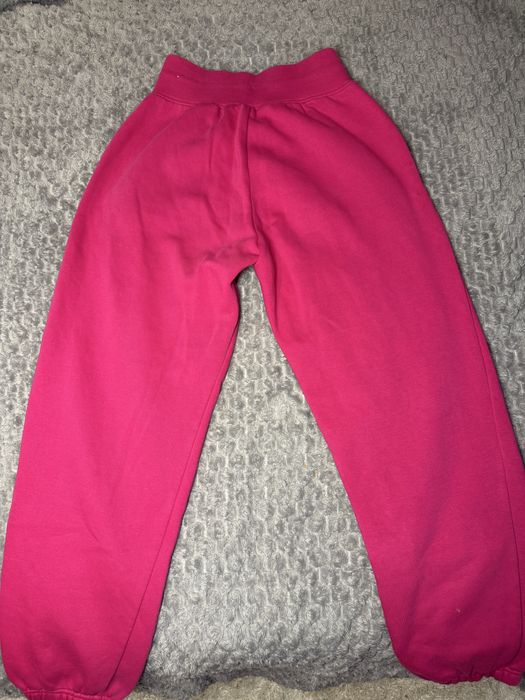 Дамски розов анцуг Nike