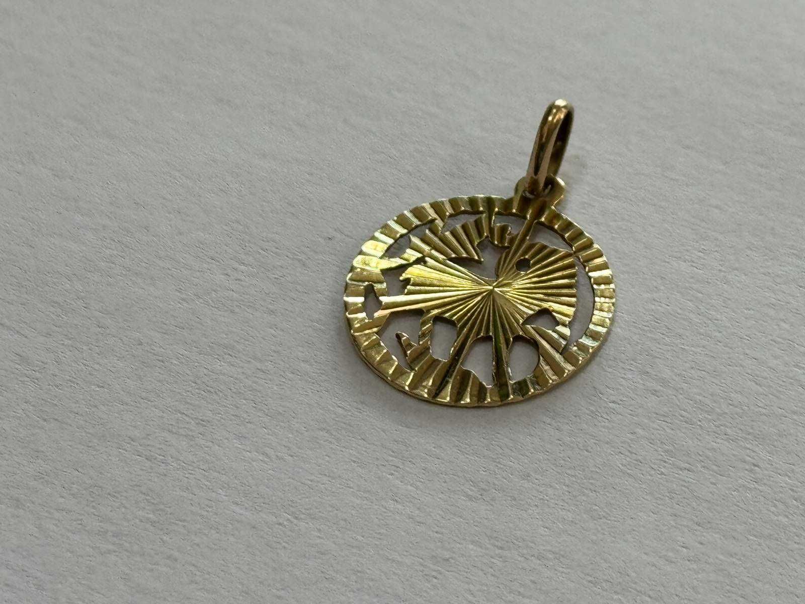 Златно медальонче 14К (0.96 гр) - Зодия Козирог