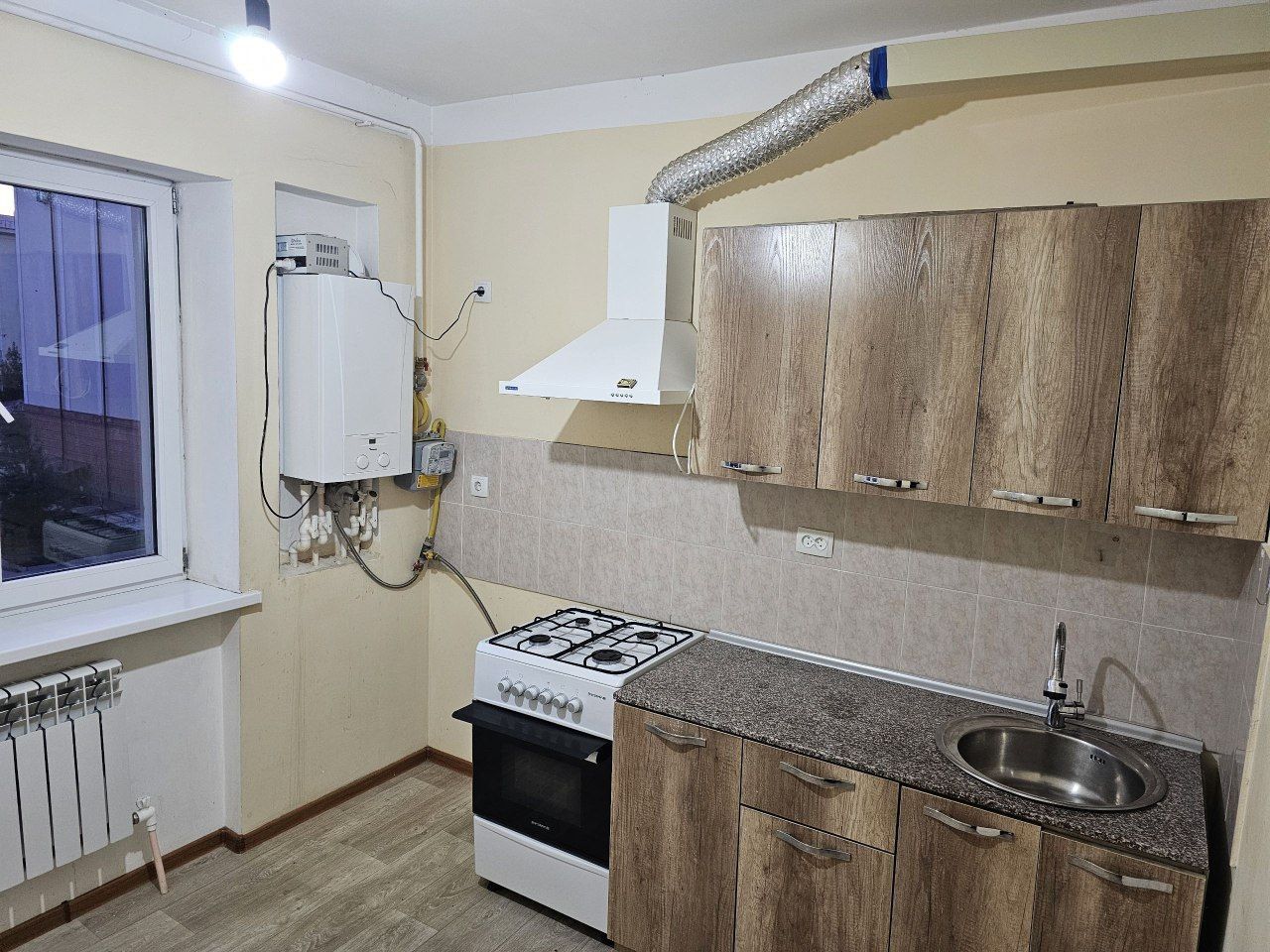 Motrid  3 etaj ijaraga beriladi