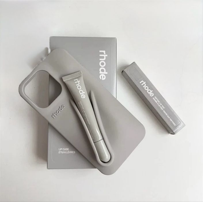 Rhode калъфи и Rhode гланцове Оригинални iPhone Case + Lip Tint Gloss