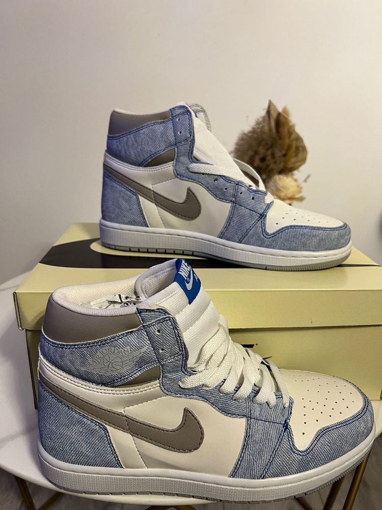 Adidasi Jordan 1 Hyper Royal Retro OG