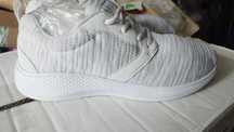 Adidași originali bărbați măr.45.