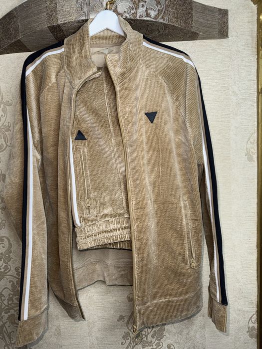 GUESS 100% orginal Razmer L