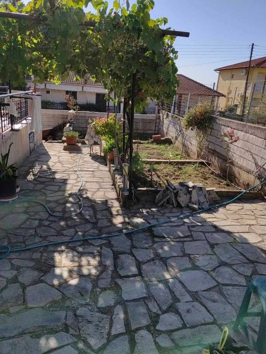 Къща в Аспровалта