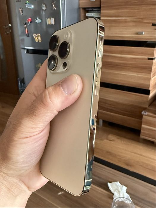 Iphone 14 Pro Gold