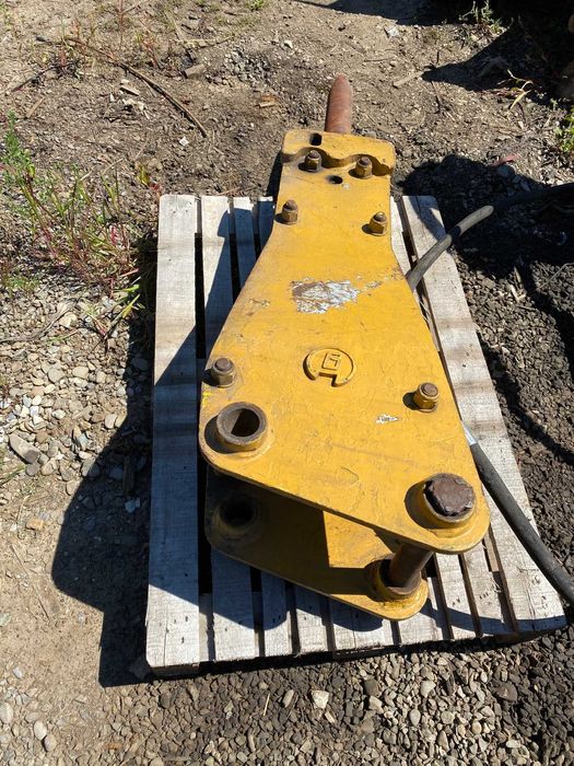 Picon excavator / buldoexcavator ( picon hidraulic)