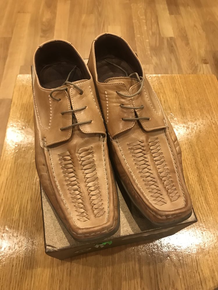 Мъжки кожени обувки