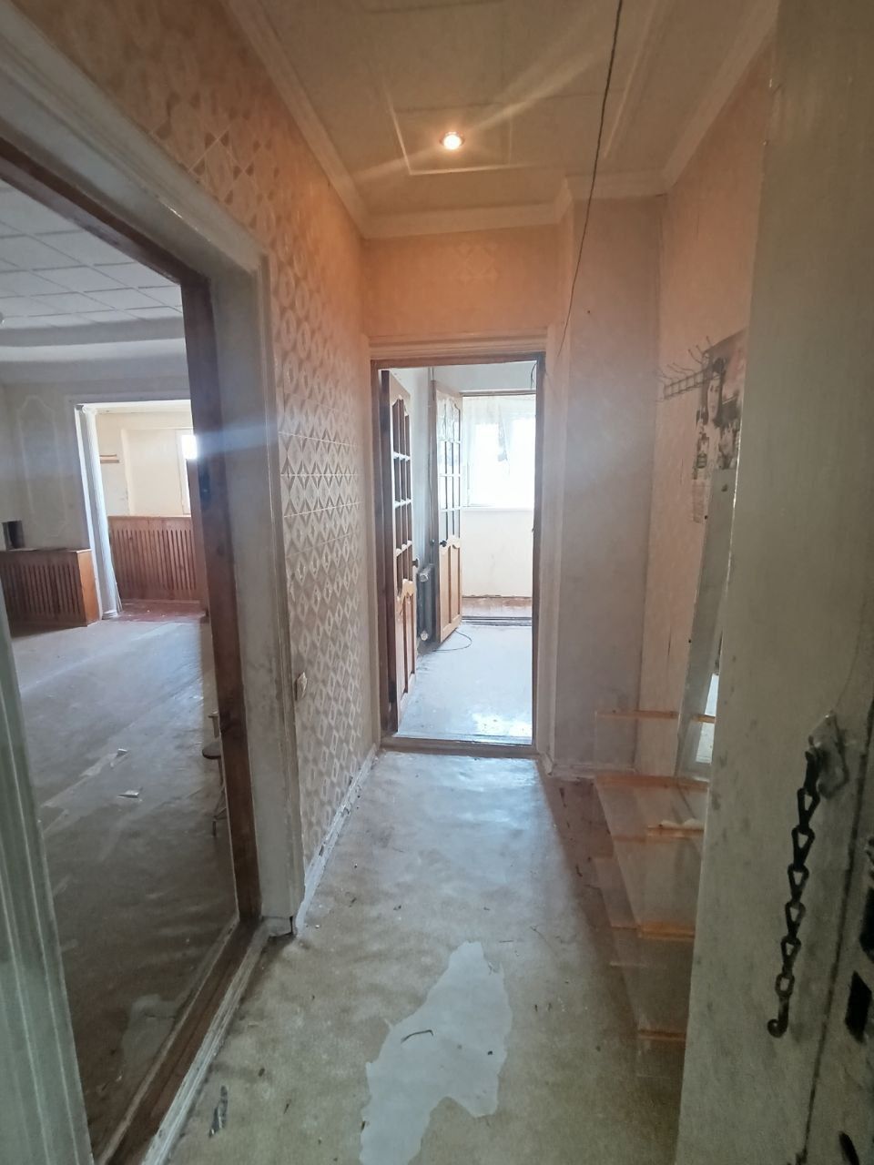 Продаю 1 комнатную квартиру Яшнабад, Кадышева