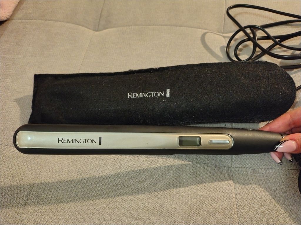 Преса за изправяне на коса Remington