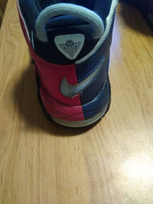 Adidași Up Tempo Originali.